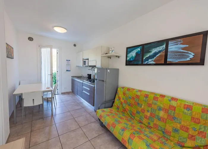 Homely Flat With Private Garden And Common Pool Appartement Bibione