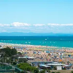 Apartment Homely Flat With Private Garden And Common Pool Bibione