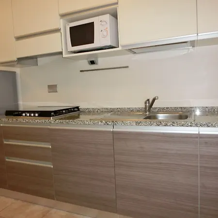 Homely Flat With Private Garden And Common Pool