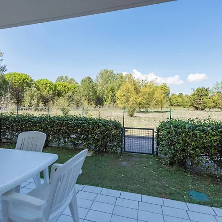 Lägenhet Homely Flat With Common Pool And Solarium Bibione