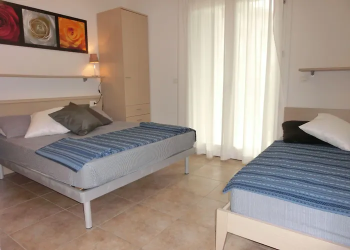 Homely Flat With Private Garden And Common Pool